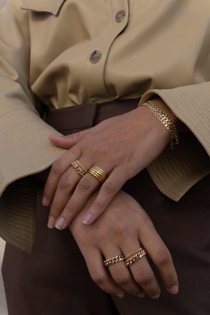 Elliot Chain Ring